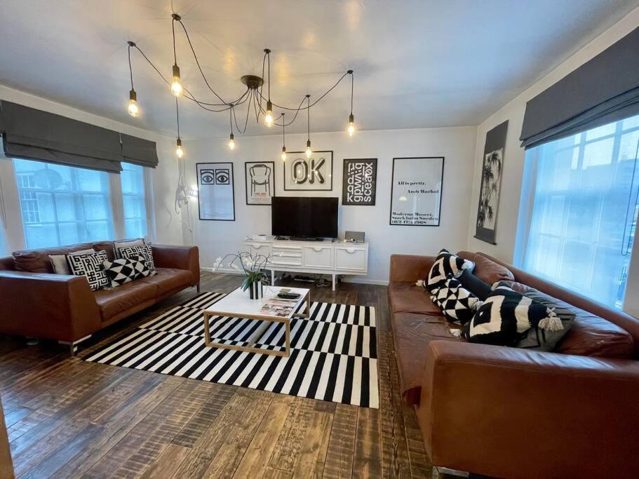 Gorgeous 2 Bedroom Apartment Edge Of Cabot Circus Bristol Exterior photo